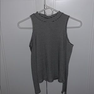 striped shoulder less shirt